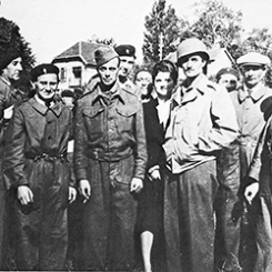 groupe_de_ffi_vignette.jpg groupe_de_ffi_vignette.jpg
