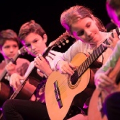 guitare.jpg guitare.jpg