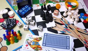 10-meilleurs-jeux-de-societe-pour-une-soiree-reussie.jpg